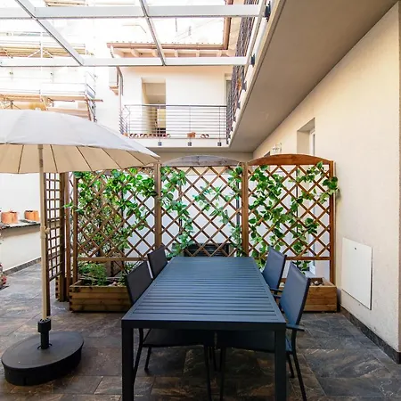 Paradise Terrace - The House Of Travelers 公寓